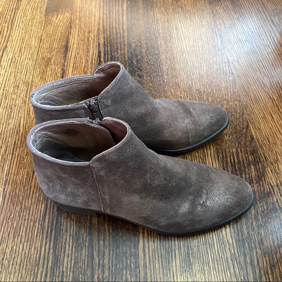 Kanna Taupe Suede Ankle Bootie 37 - Picture 4 of 6